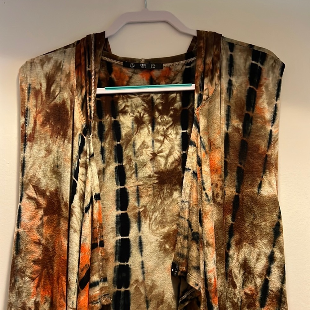 Sleeveless Duster